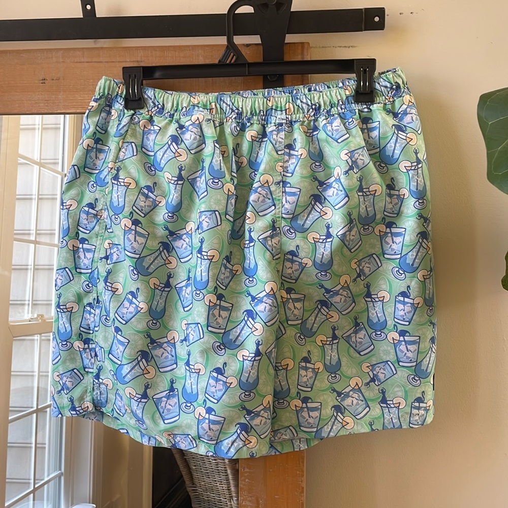 Vineyard Vines Chappie Swim Trunks Size XL